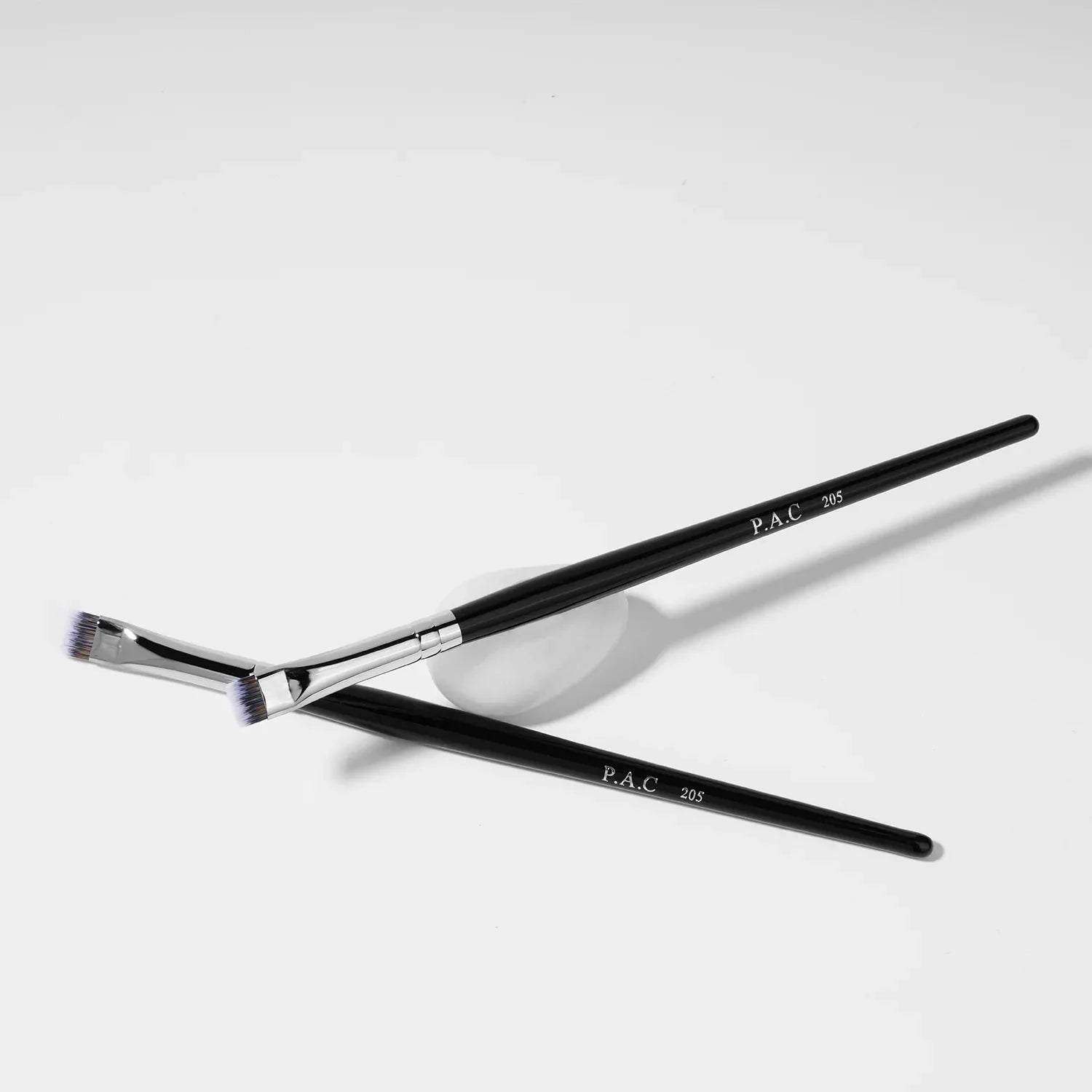 Eyebrow Brush 205