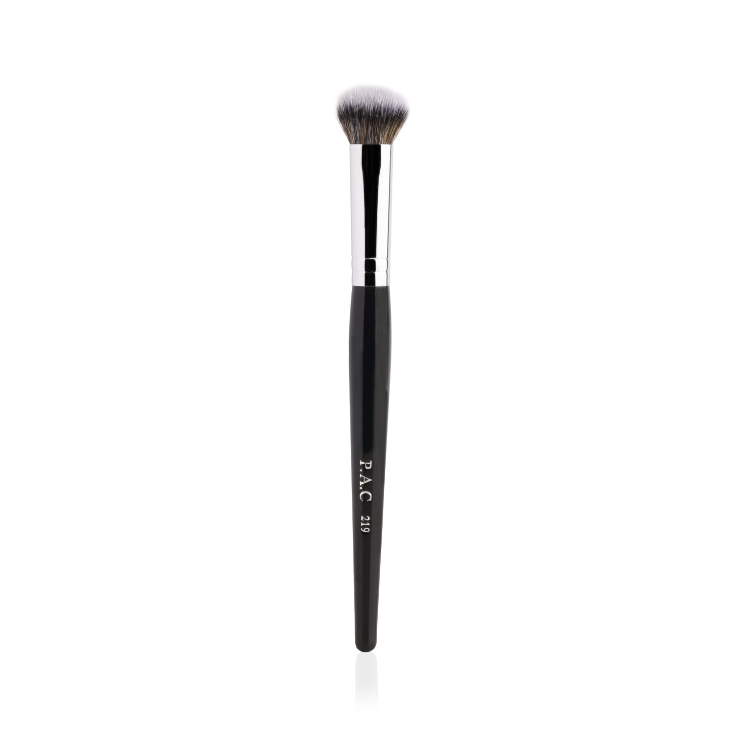 PAC Cosmetics Concealer Brush 219