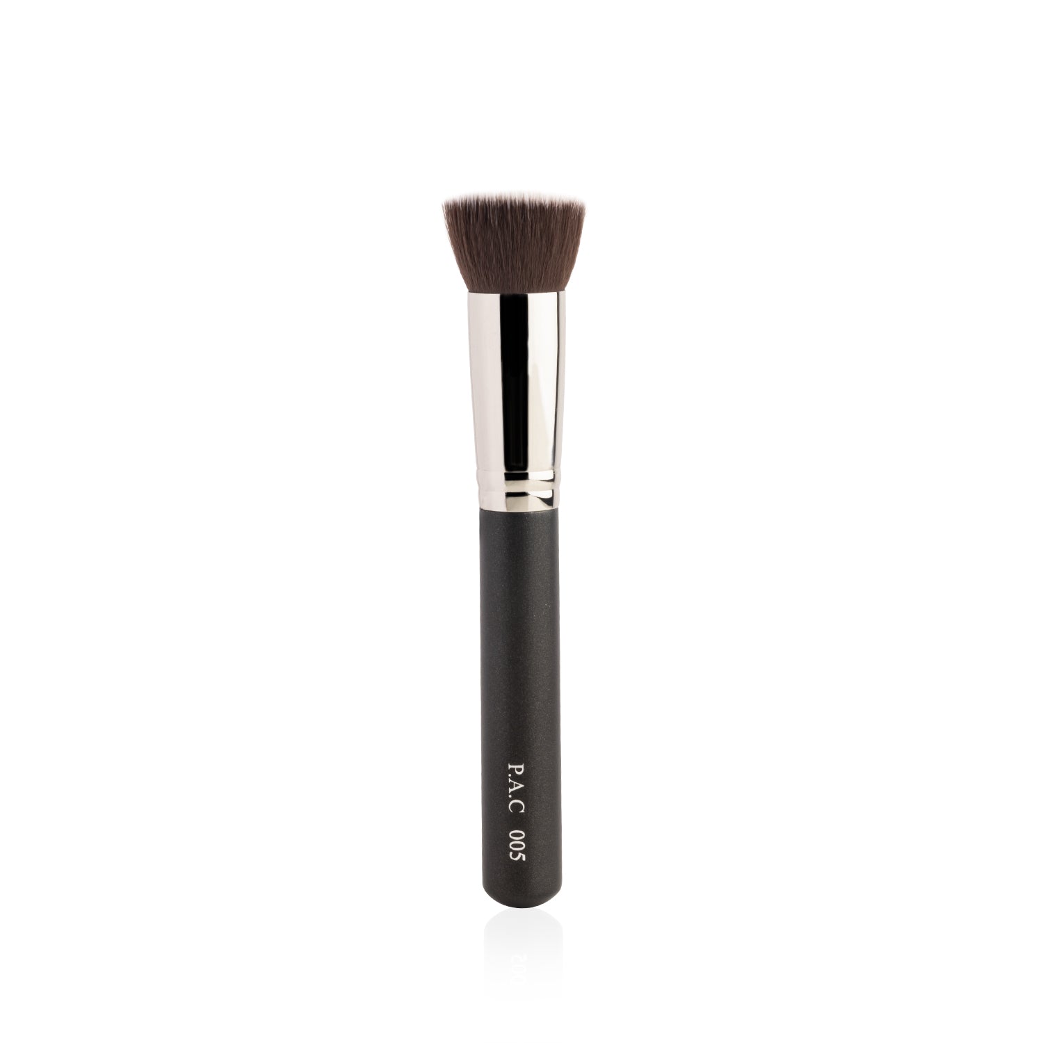 Pac Cosmetics Foundation Blending Brush 005