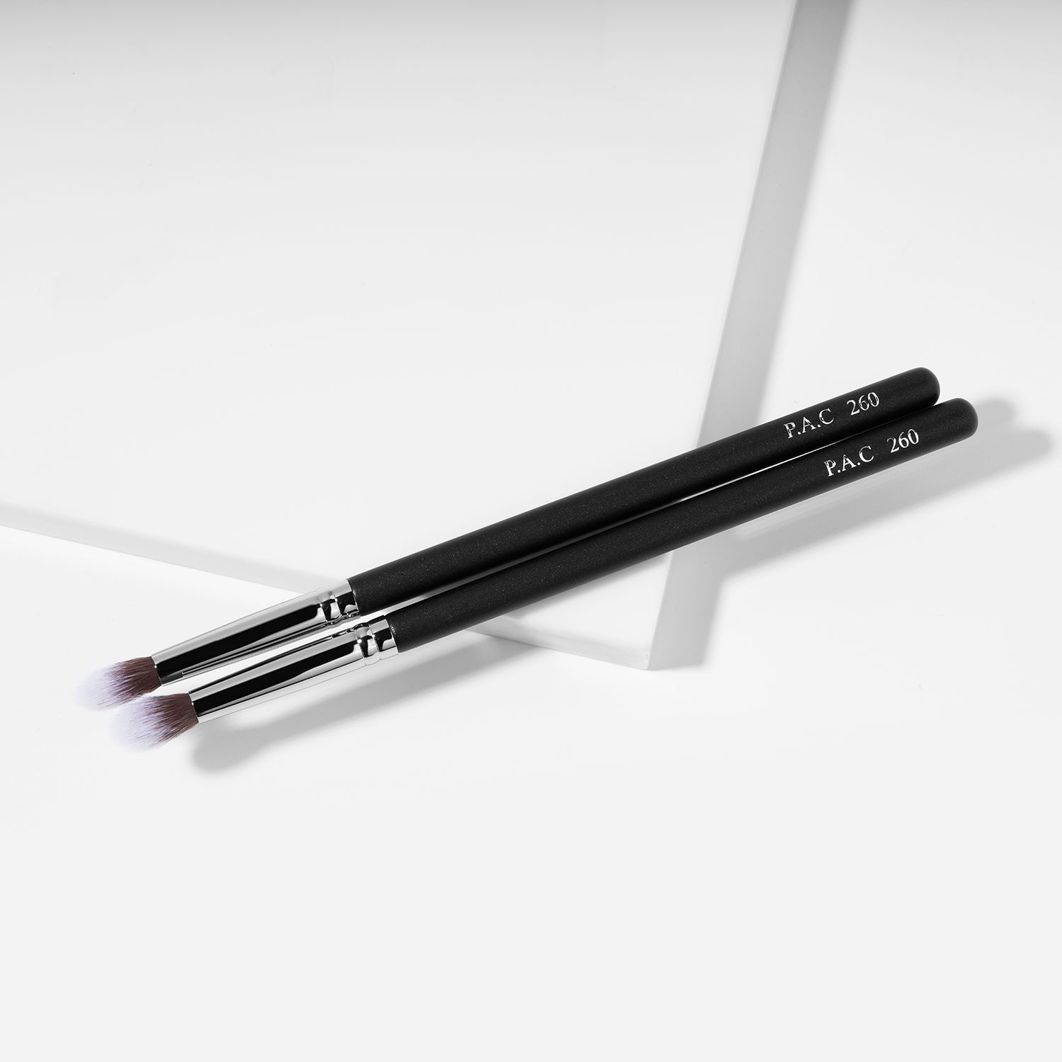 Eyeshadow Blending Brush 260