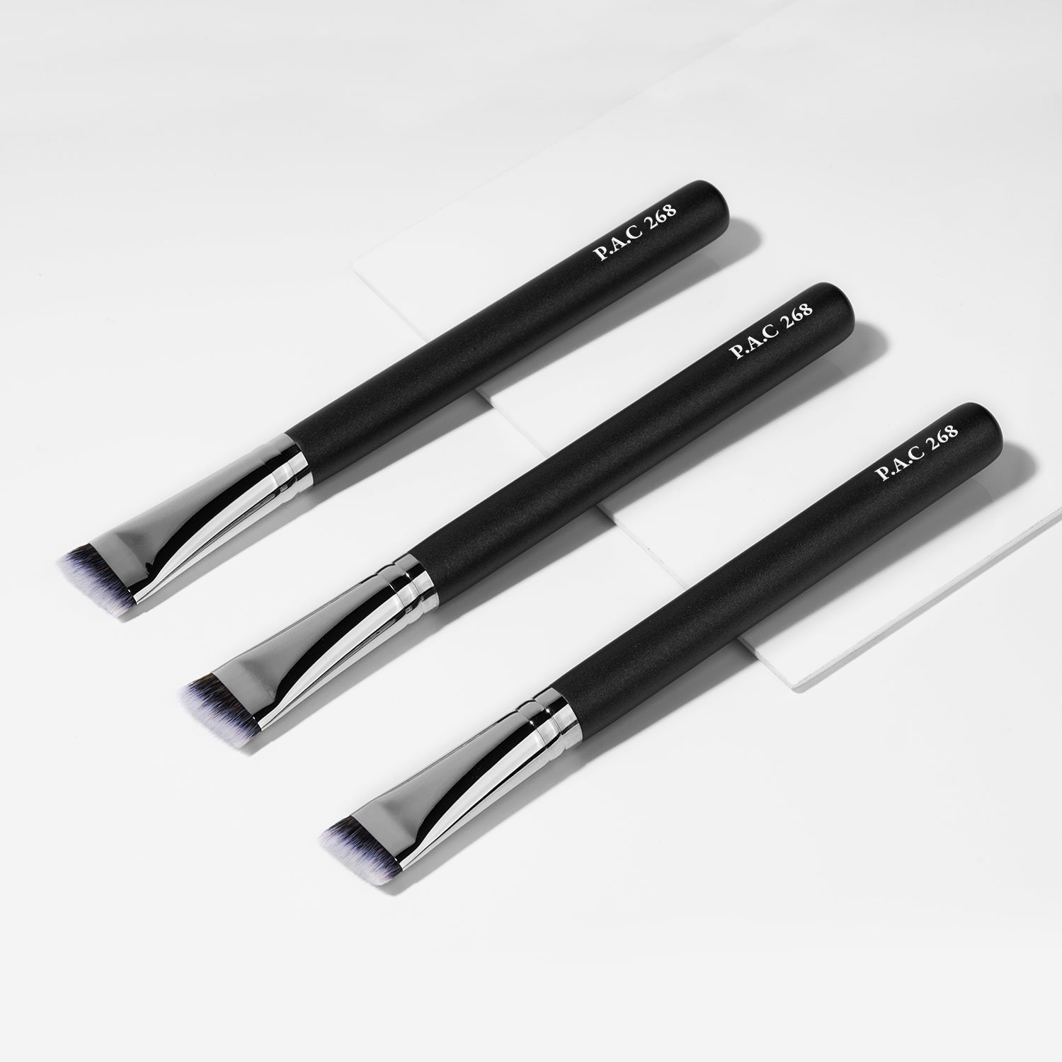 Contouring Brush 268