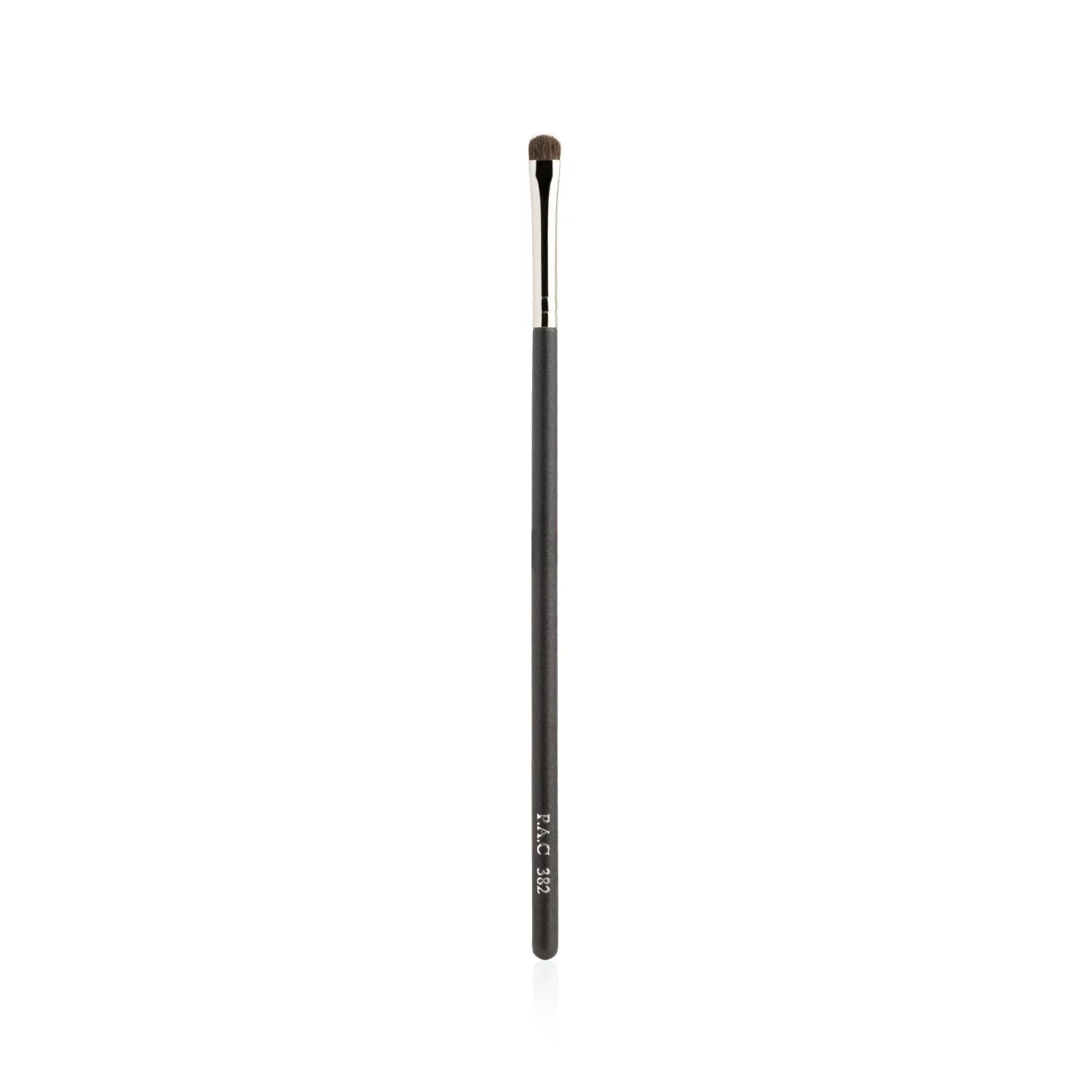 PAC Cosmetics Eyeshadow Application Brush 382