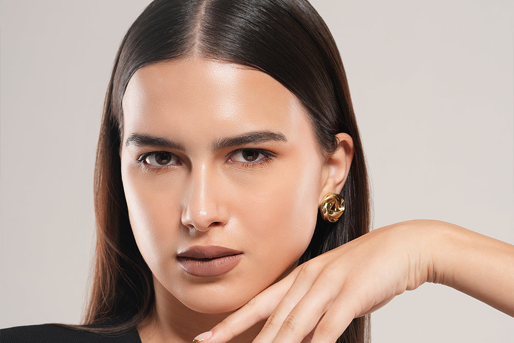 7 Makeup Mistakes That Are Ruining Your Base