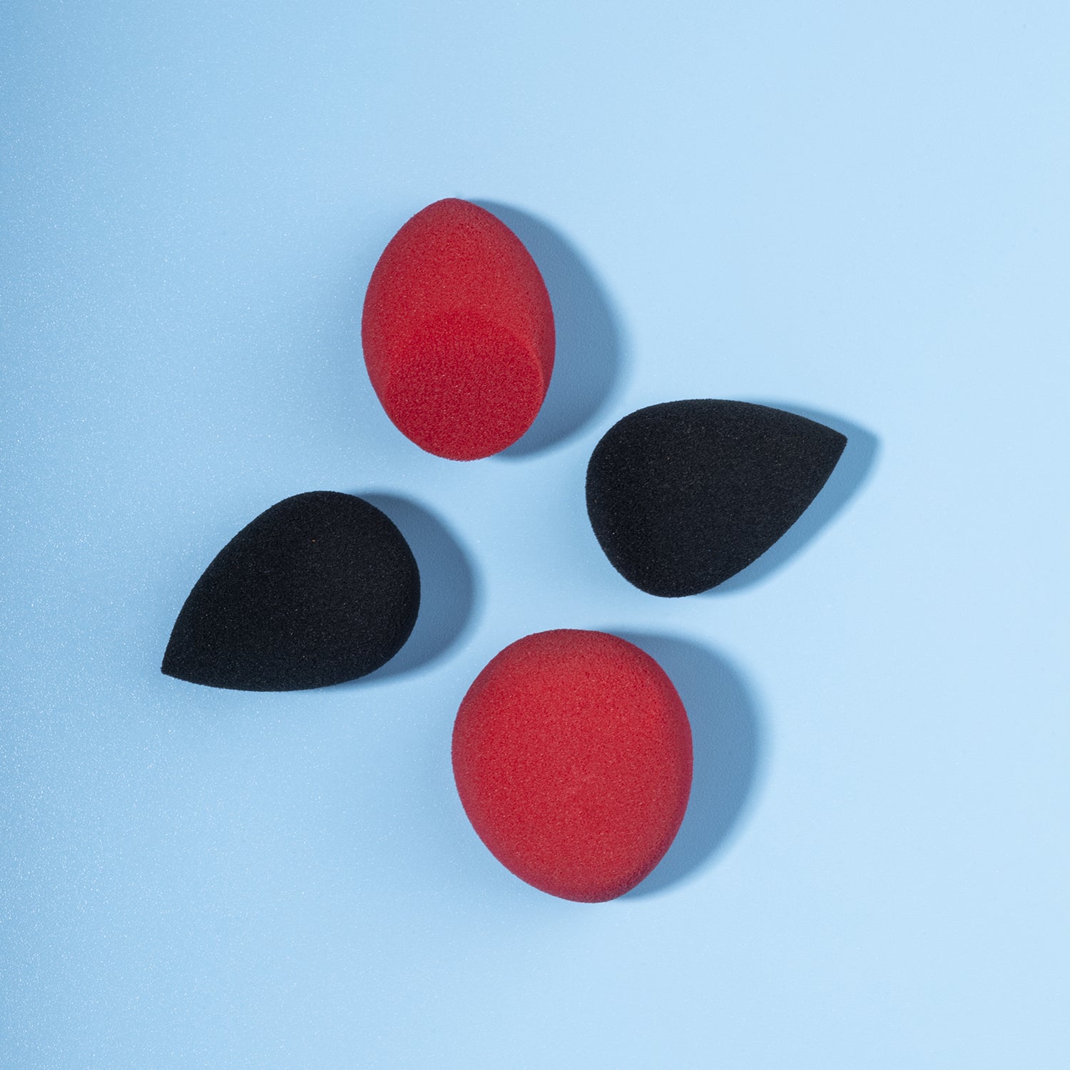 PAC Cosmetics Mini Sponge Set (Water Drop, Egg, Olive Cut) (Red, Black) (4 Pc)