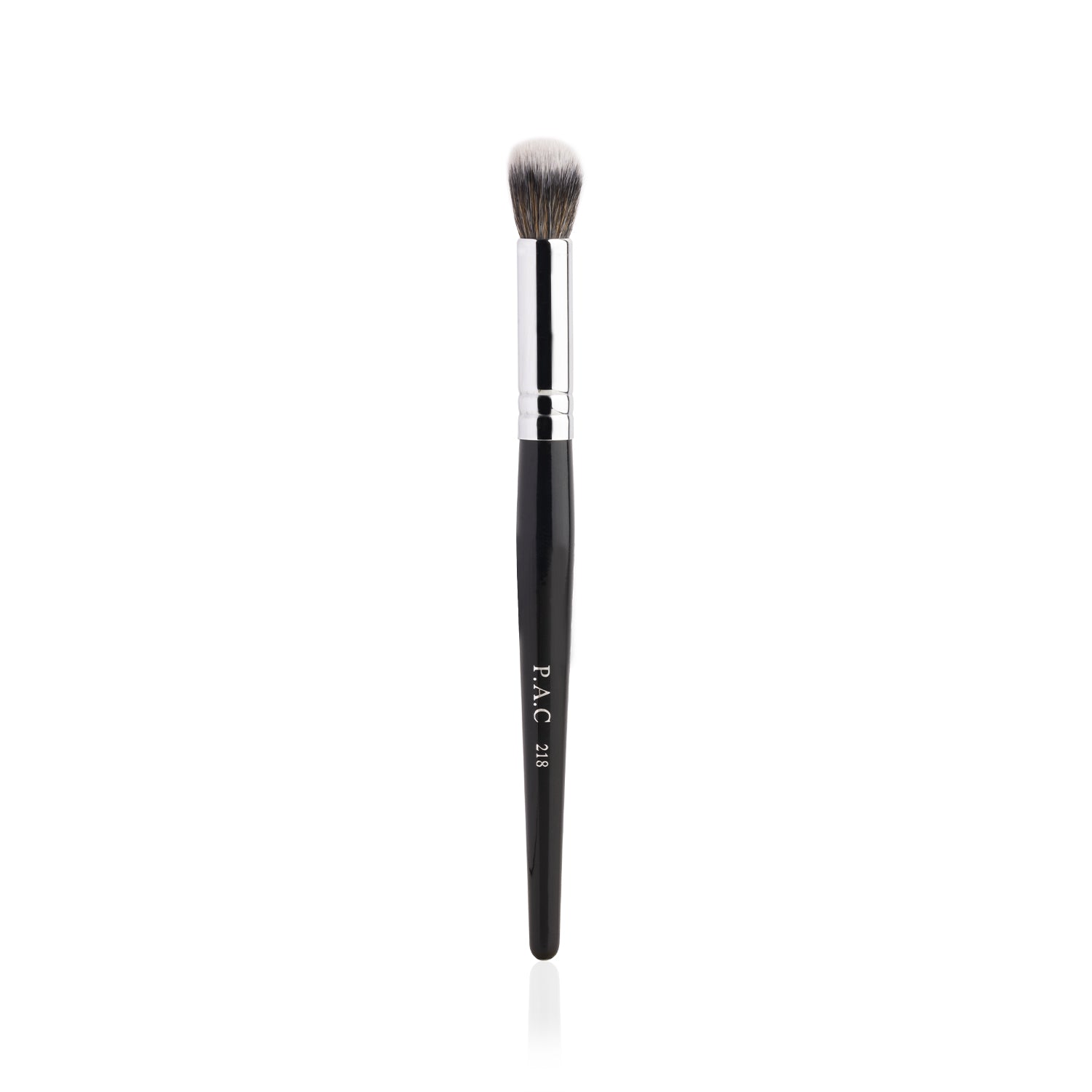 PAC Cosmetics Concealer Brush 218