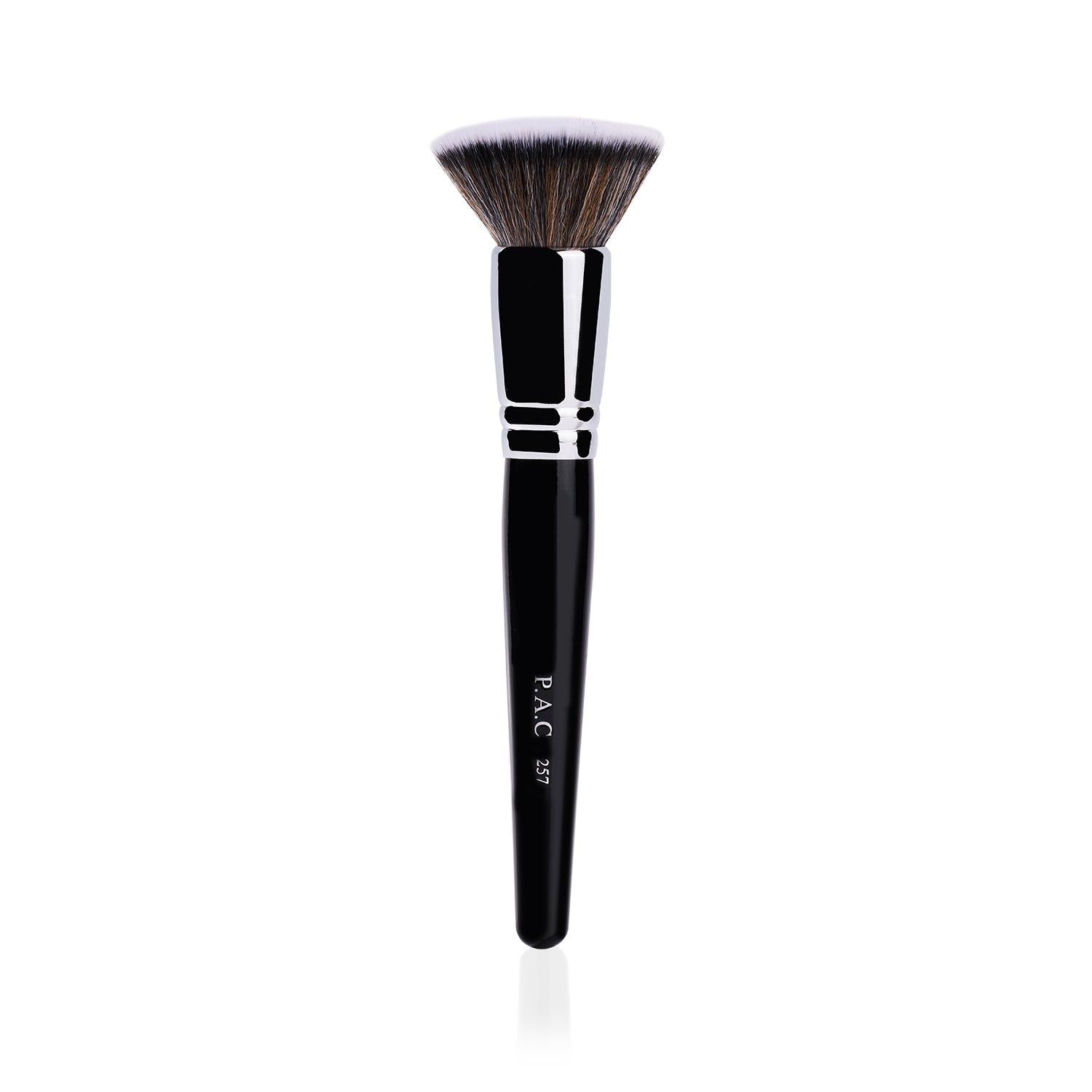 PAC Cosmetics Foundation Blending Brush 257