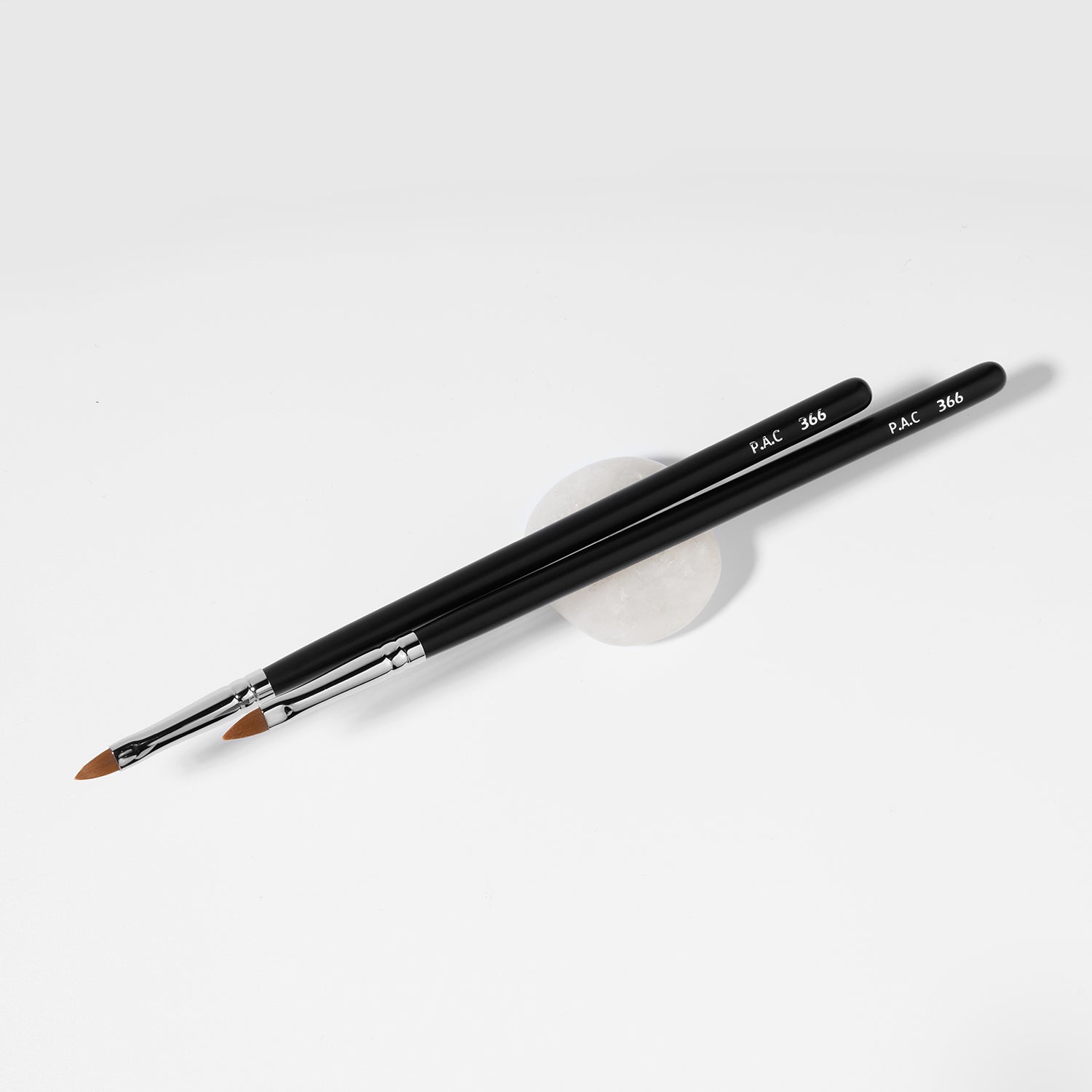 Lip Brush 366