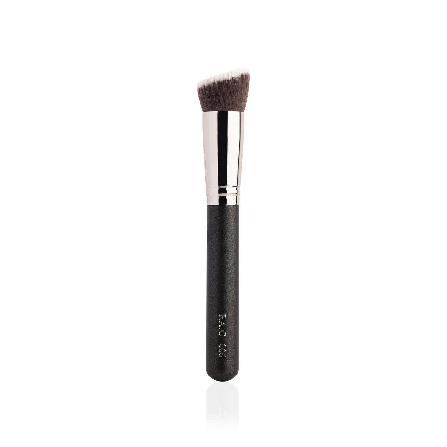 PAC Cosmetics Foundation Application Brush 006