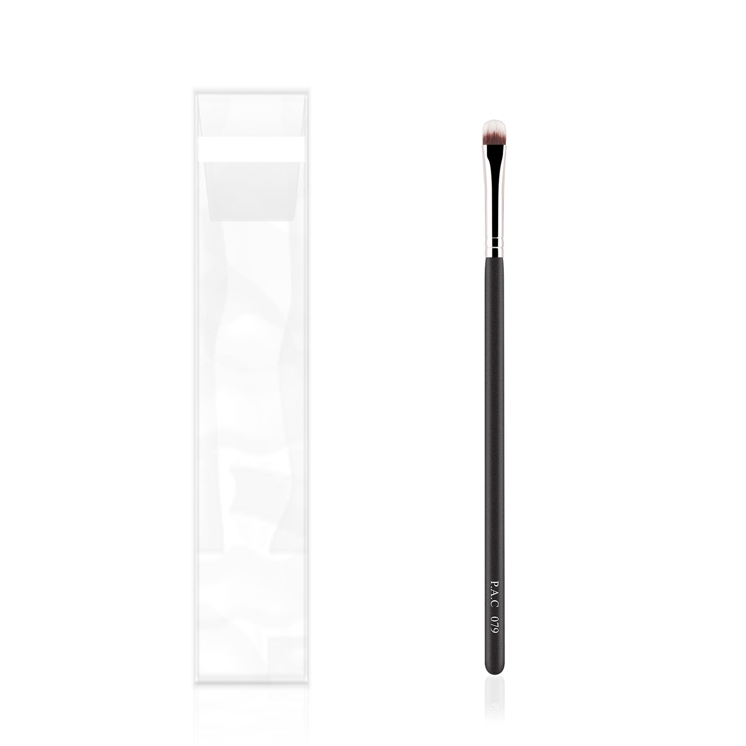 PAC Cosmetics Eyeshadow Application Brush 079