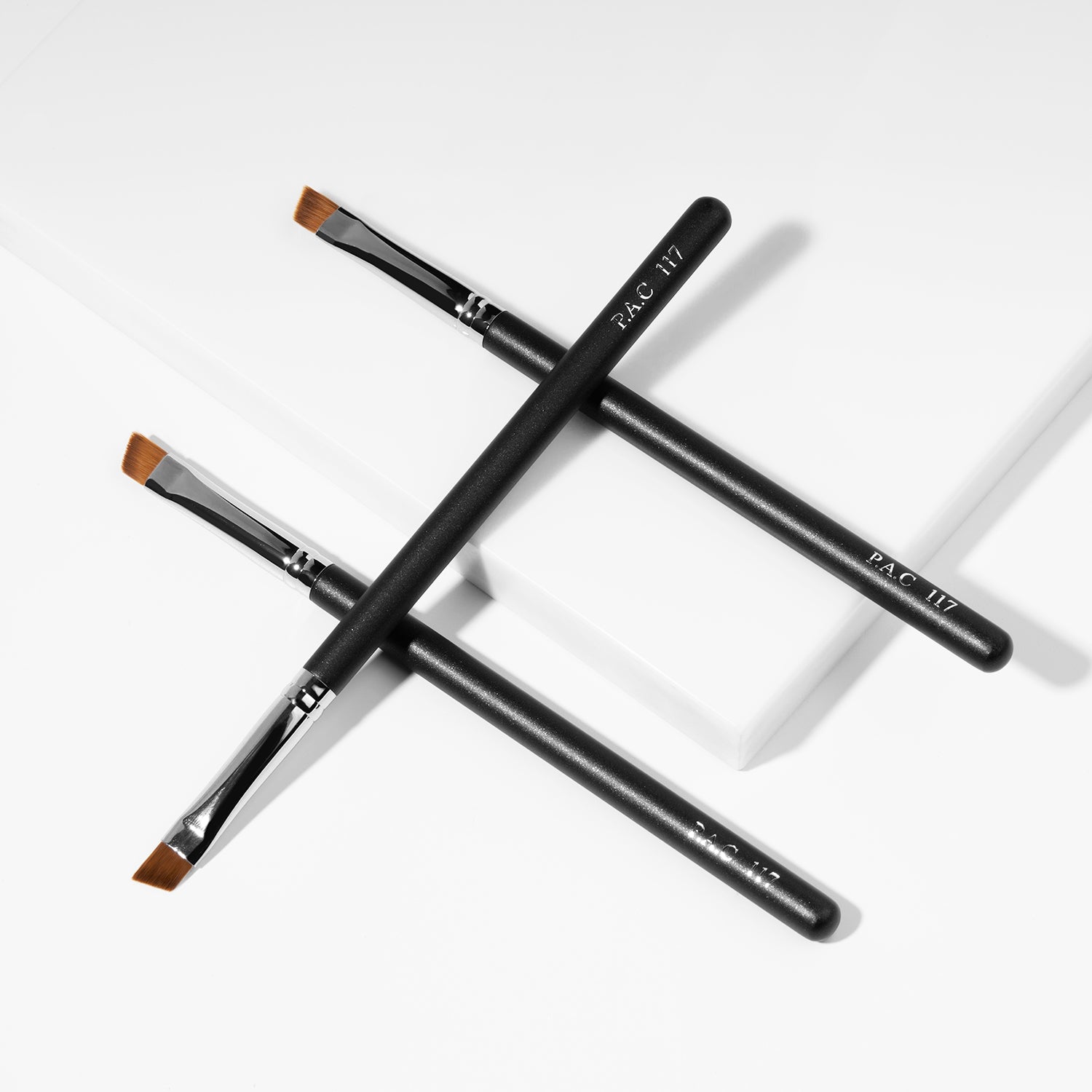 Eyebrow Brush 117