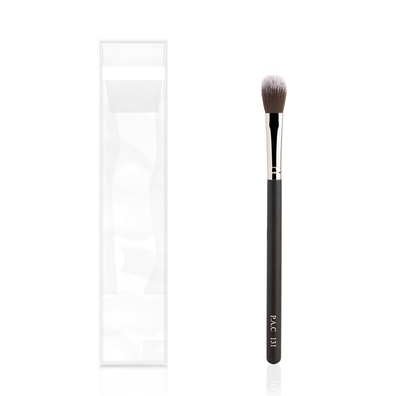 PAC Cosmetics Highlighter Brush 131