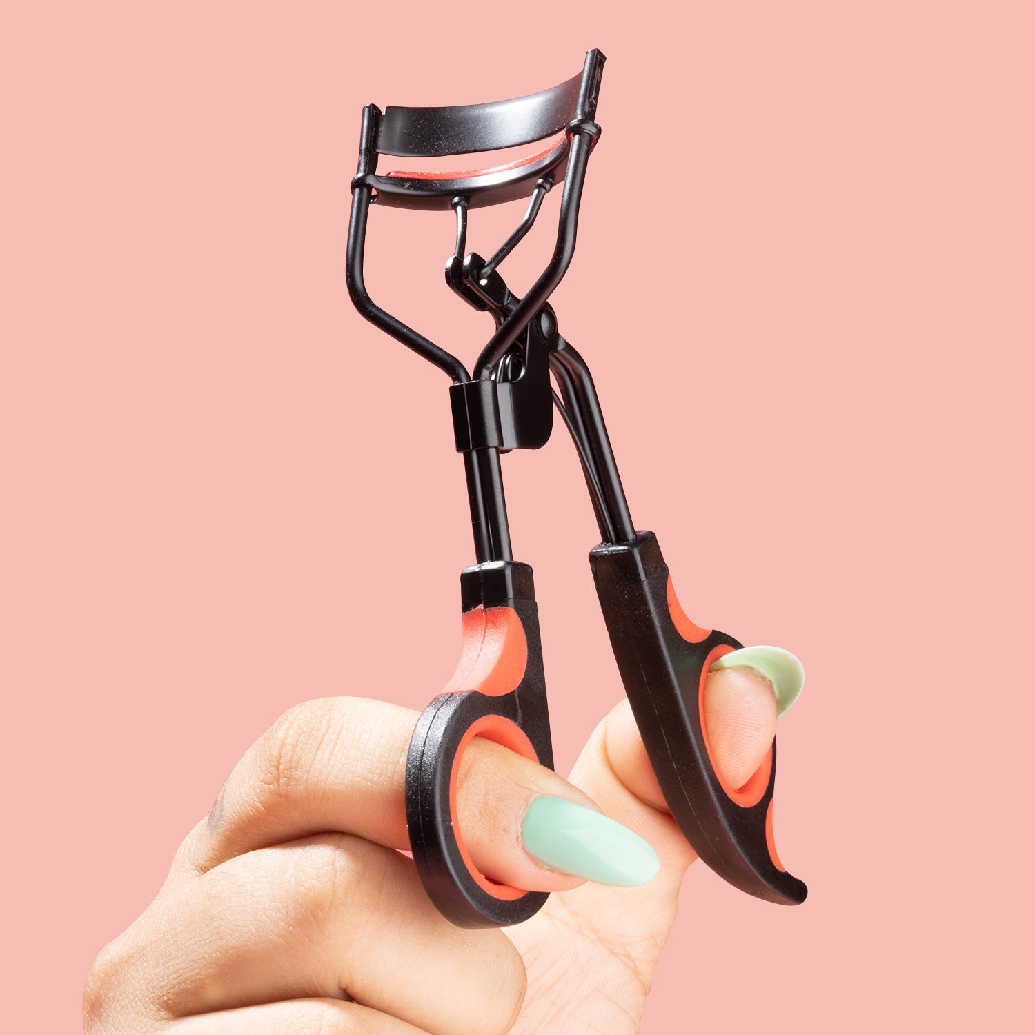 PAC Cosmetics Professional Eyelash Curler